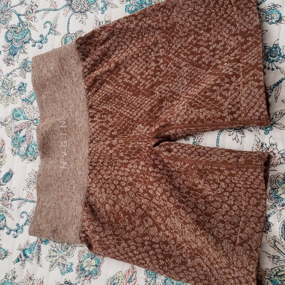 NVGTN Shorts - Picture 8 of 9